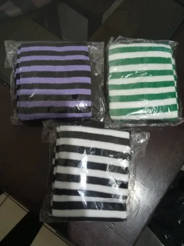 3 PARES DE LUVAS LISTRADAS