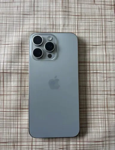 iPhone 15 pro 