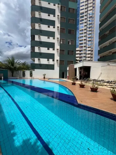 Alugo cobertura duplex de 365 m2 com 3 suítes , escritório no centro de Palmas