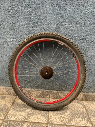 Vendo Aro de bicicleta, compre 1 leve 2 (leia o anúncio)