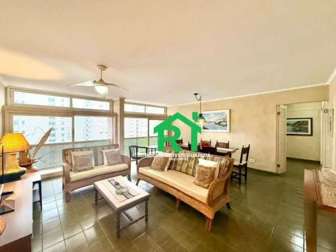 Apartamento beira mar com 3 quartos, 1 suíte à venda na Pitangueiras, Guarujá