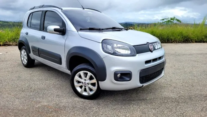 Fiat Uno WAY Celeb. 1.0 EVO Fire Flex 8V 5P 2015