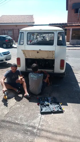 Volkswagen Kombi Standard/ Luxo/ Serie Prata (álcool) 1992