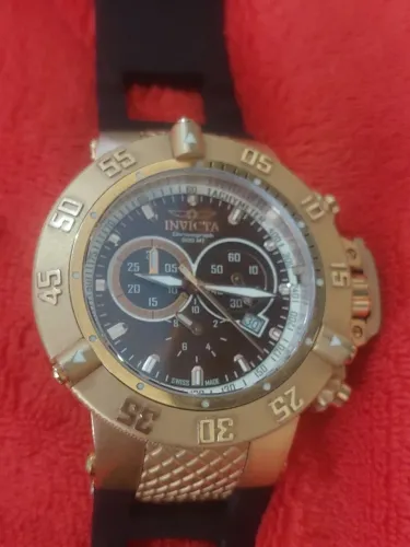 Vendo relógio Invicta Noma 3 com plaque em ouro