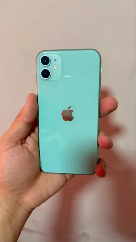 IPHONE 11- CONSERVADO