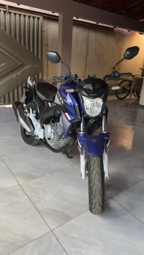 Honda CB Twister/flexone 250cc 2022 leia o anúncio