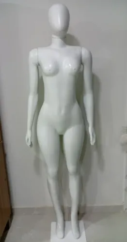 Manequim feminino P/M