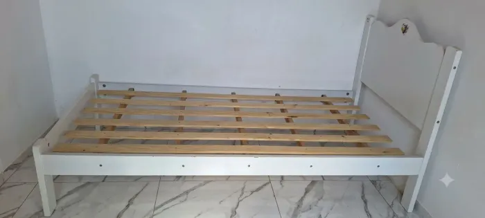 Cama solteiro