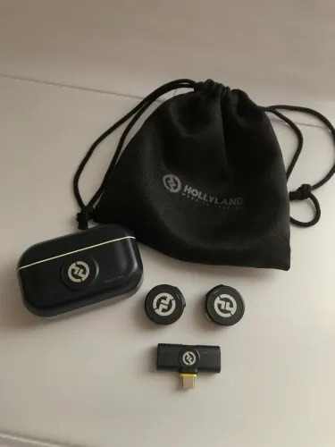 Vendo sistema de microfone sem fio Hollyland Lark M2 Duo $650 (versão com conector USBC)