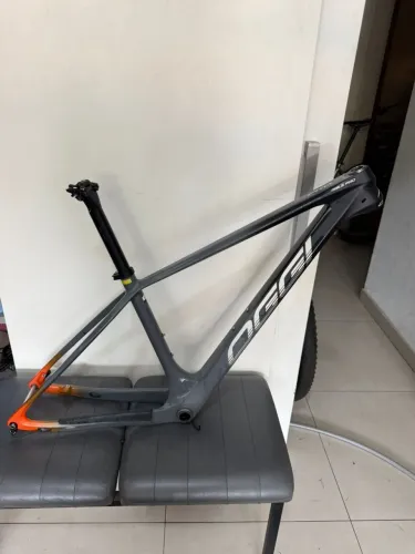Quadro Oggi Agile Pró (Tam M)