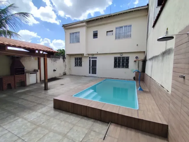 Imóvel para aluguel e venda com 100 metros quadrados com 3 quartos em Rancho Novo - Nova I
