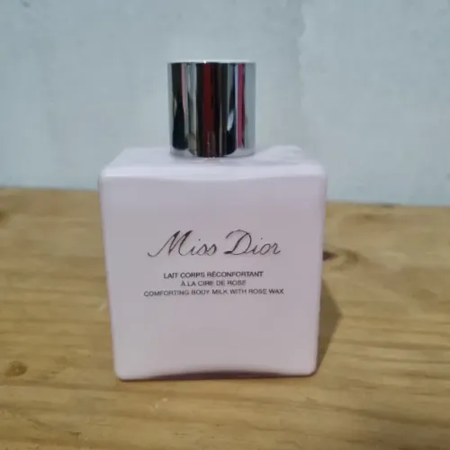 Miss Dior Leite Corporal com Cera de Rosa 175ml