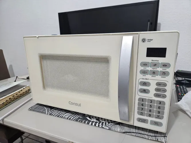 Micro-ondas Consul 13L