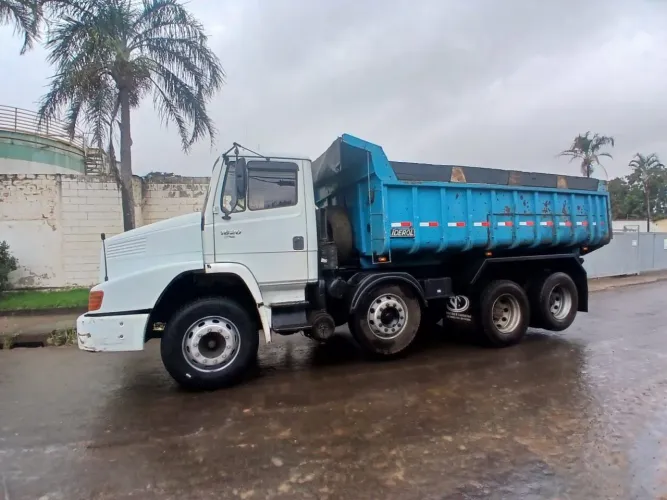 Vendo caminhão 1620