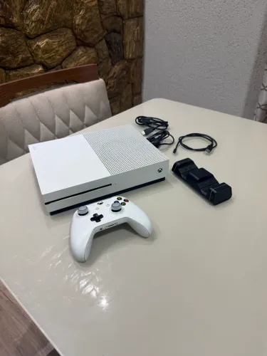 Xbox one S 1tb