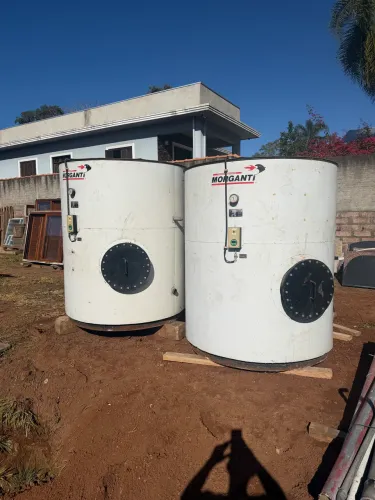 Vendo boilers para água quente