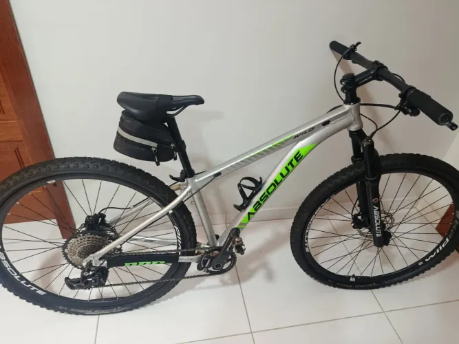 Vendo Bicicleta Absolute 12v 