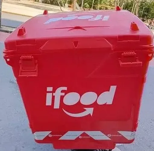 Vendo baú 110 litros 