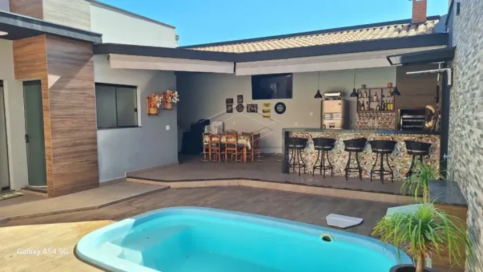 Casa Residência em Botucatu