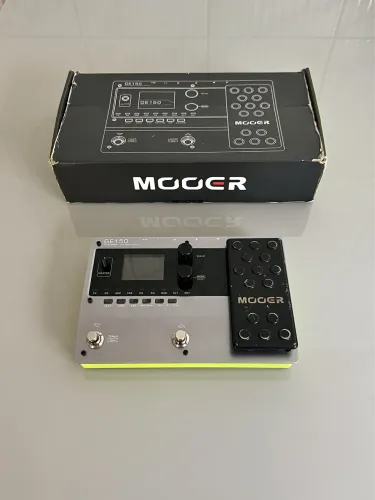 Pedaleira Mooer GE150