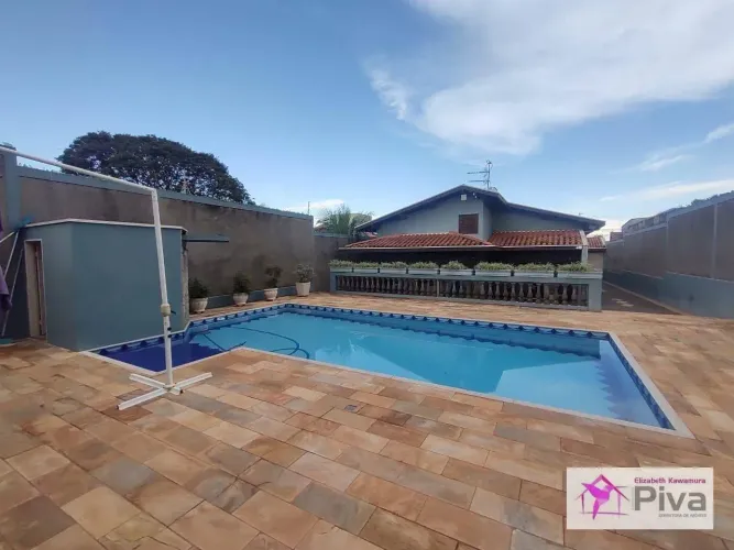 Casa à venda no Vila Terezinha em Leme/SP! (muito próximos aos bairros Jardim Amália, Bom