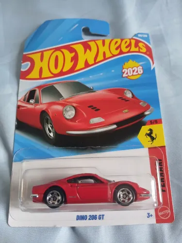 4 Hotwheels
