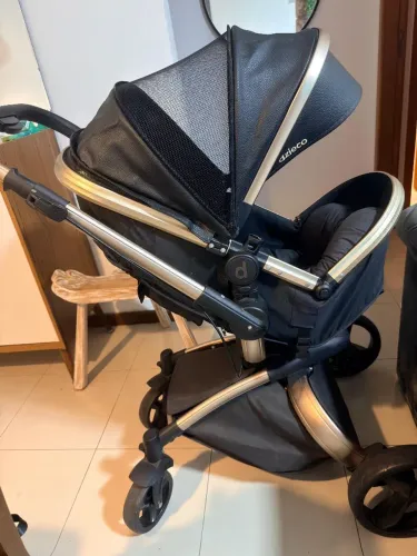 Carrinho de Bebê Dzieco Vulkan 360 com Bebe Conforto