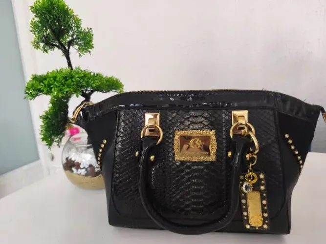 Bolsa Píton Preta Carmen Steffens