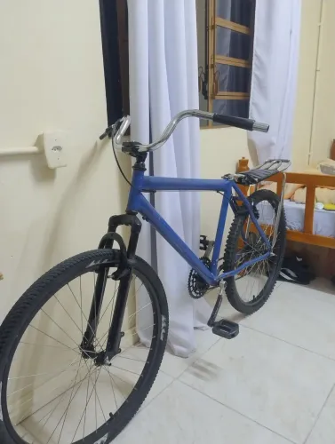 Bicicleta aro 26 montadinha usada*