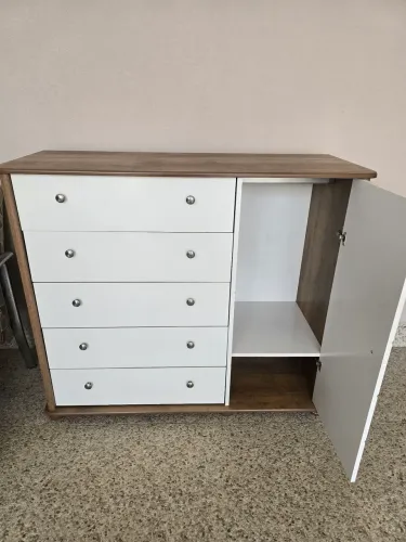 Cômoda em perfeito estado
