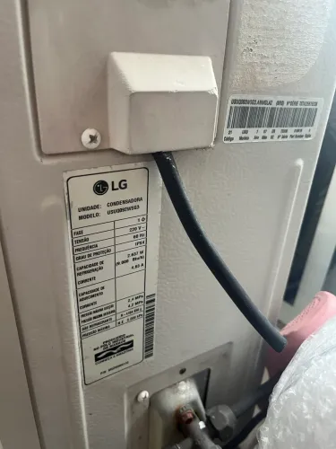 Condensadora LG 9.000 BTUs - Para Reparo ou Retirada de Peças | Oportunidade