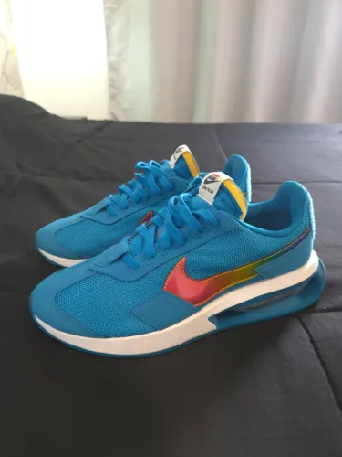 NIKE AIR MAX PRE-DAY BE TRUE