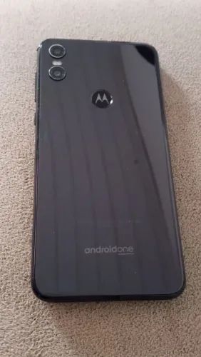 Celular Motorola One