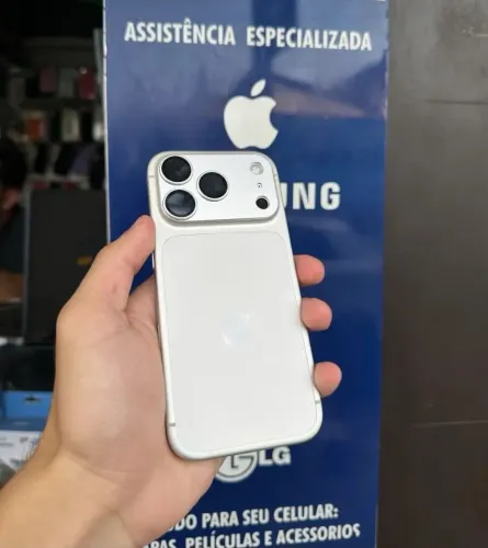 IPHONE 17 PRO SILVER, MUITO NOVO?
