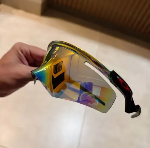 Óculos esportivo Oakley
