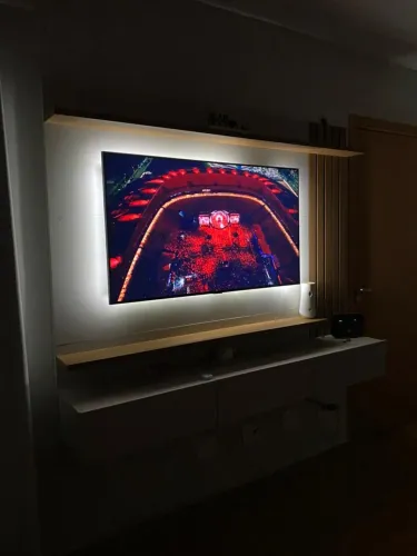 Painel 1,80m x 1,60 para tv até 70 polegadas