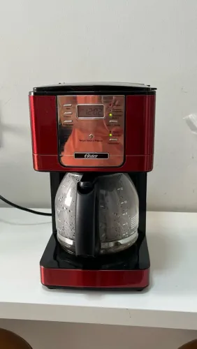 Cafeteira Oster programável