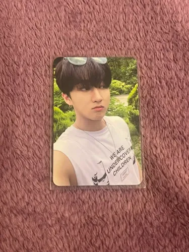 Photocard dupla face(double-sided) original do Changbin do Stray Kids da era Noeasy