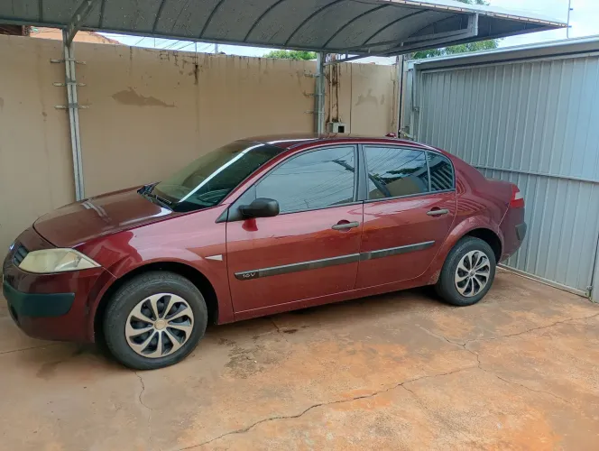 Renault Megane Sedan Expression Hi-flex 1.6 16V 2008