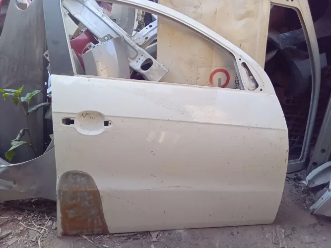 Porta direita g6