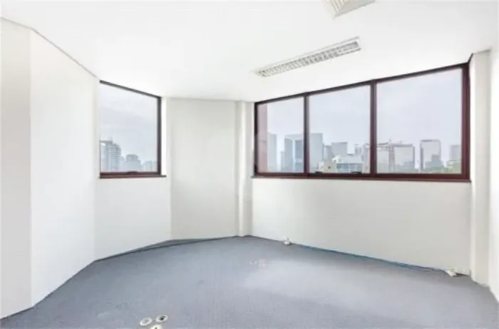 Salas para locação em Vila tramontano - SP