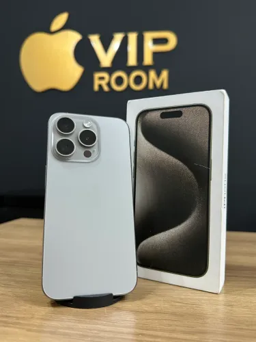 iPhone 15 Pro 128gb natural semi novo em excelente estado!!