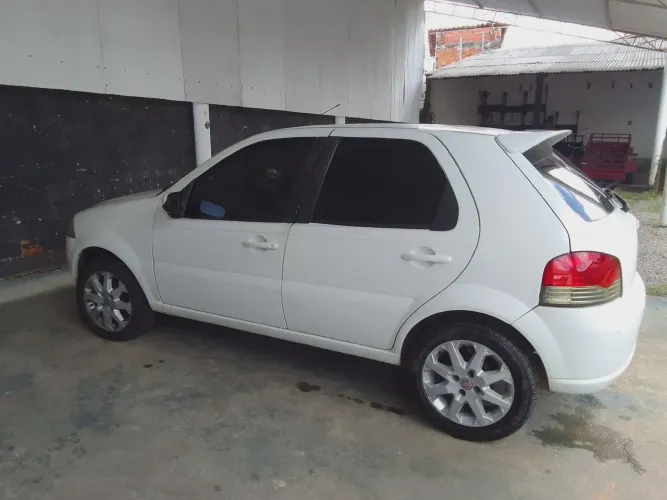 Fiat Palio ELX 1.8/ 1.8 MPI Flex 8V 4P 2010