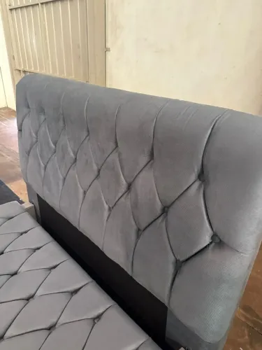 Cabeceira Estofada Luxo - Maciez, Estilo e Sofisticação em um Só Produto