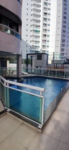 Apartamento com 3 suítes e área de lazer no Dionísio Torres