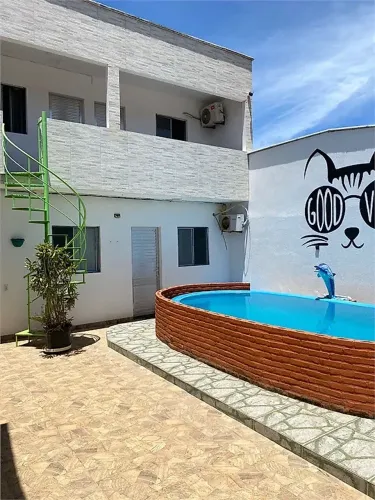 Casa 7 Quartos com 7 Suítes e 315m² - Centro