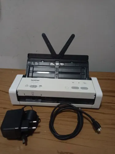 Scanner Portátil Brother - Wi-fi/USB. 