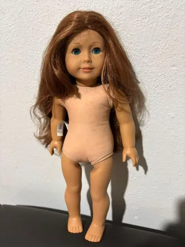 Boneca American Girl Saige