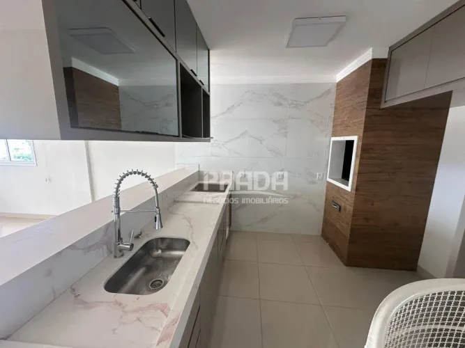 Apartamento Cobertura Duplex à venda com 3 quartos sendo 1 suíte - Roosevelt - Uberlândia/