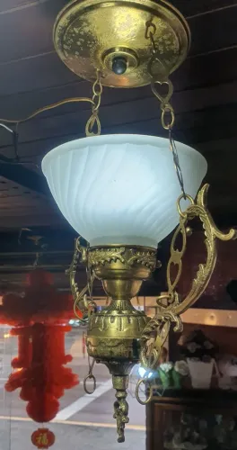 Lustre Antigo Lampião Em Bronze Com Detalhe Coração - Funcionando